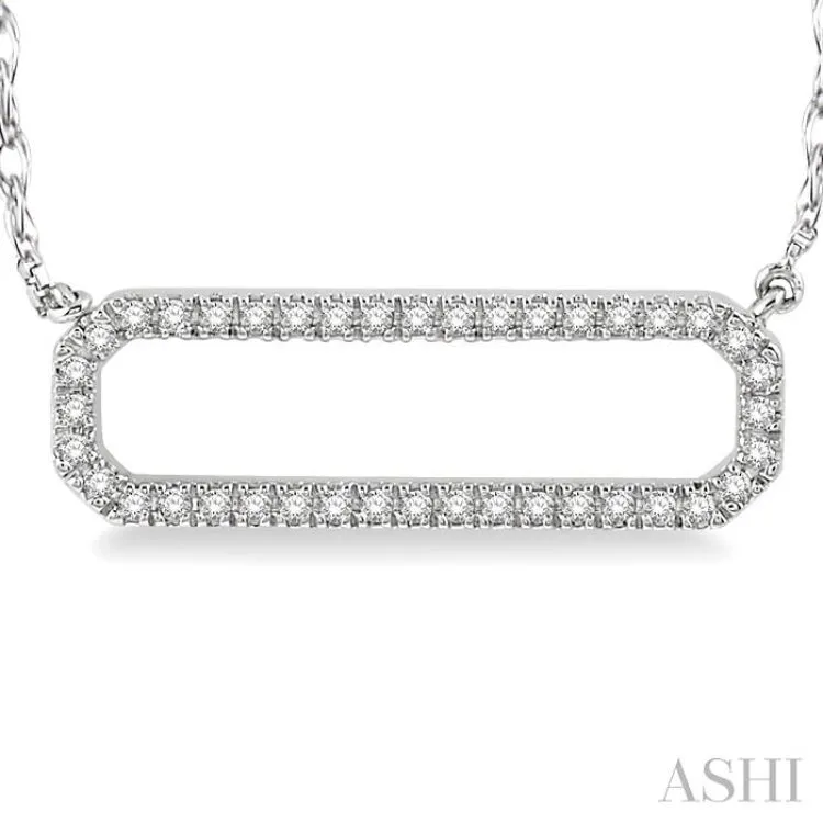 1/6 Ctw Round Cut Diamond Rounded Rectangle Necklace in 10K White Gold