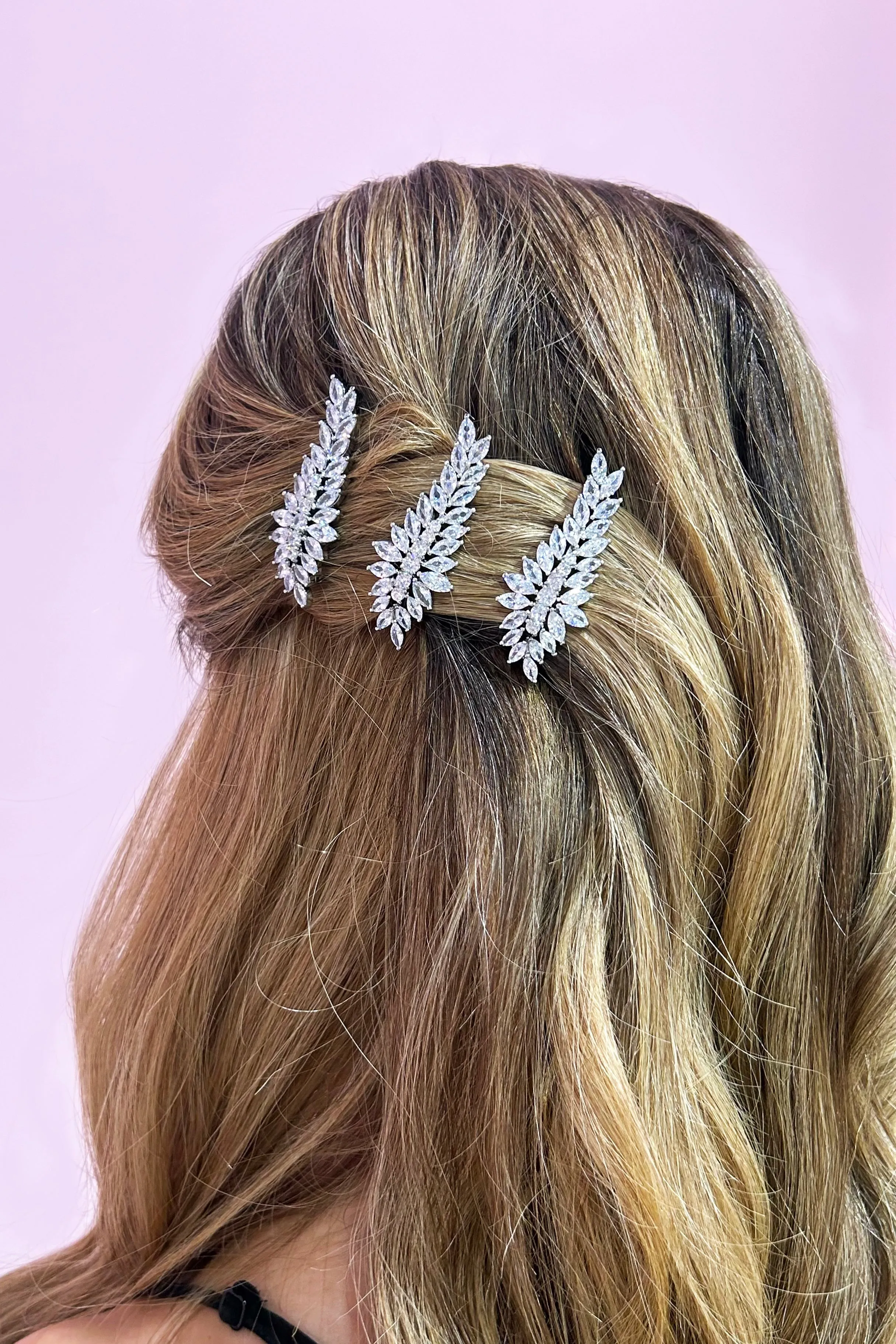 Blue seaweed rhinestone Barrette.