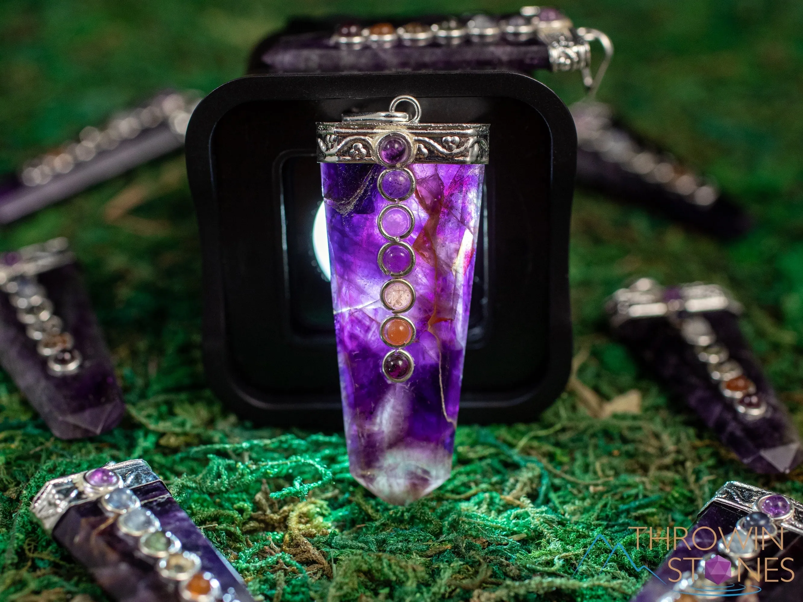 CHAKRA & AMETHYST Crystal Pendant - Crystal Points, Birthstone, Handmade Jewelry, Chakra Necklace for Women, E0892