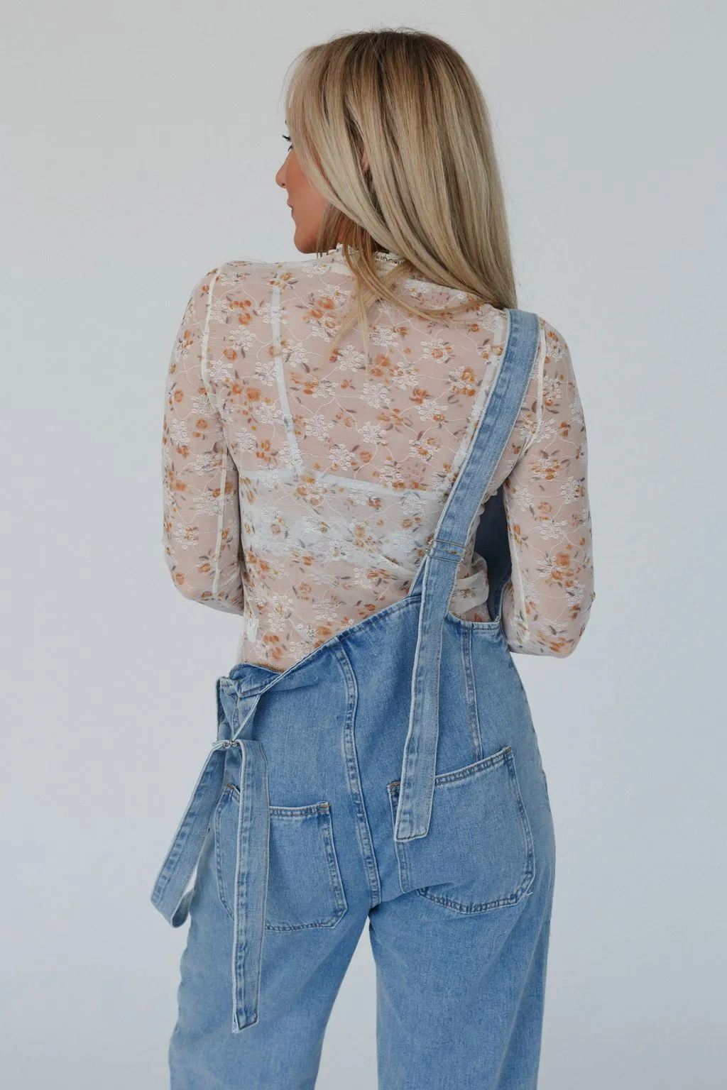 Floral Bouquet Lace Mesh Top - Apricot