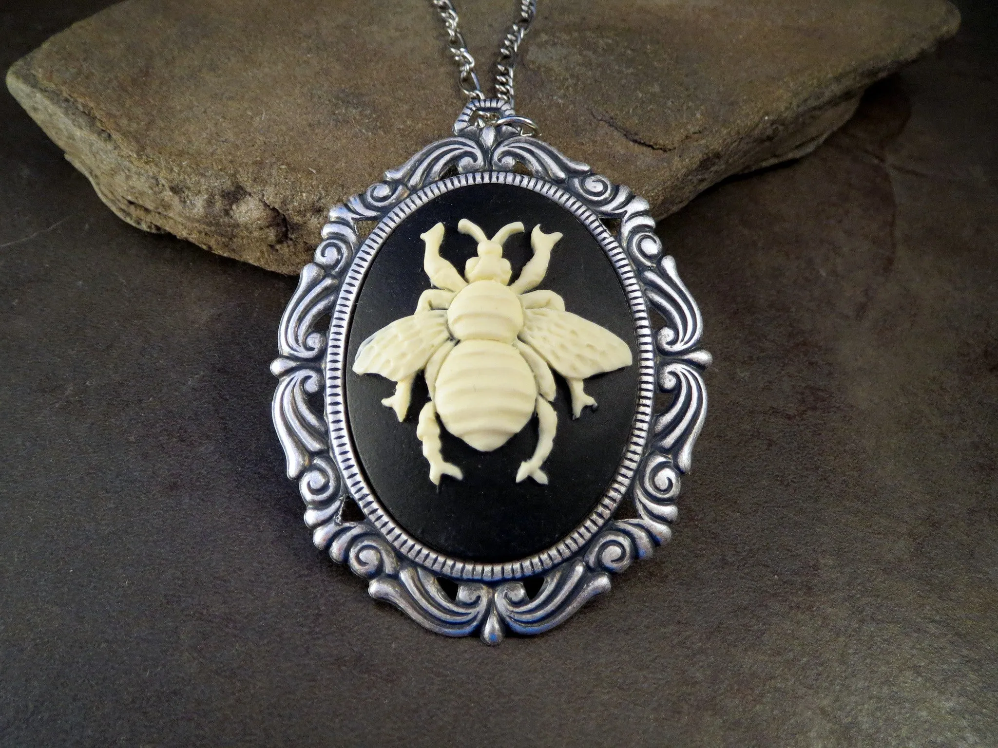 Handmade Oxidized Silver Victorian Bee Cameo Necklace