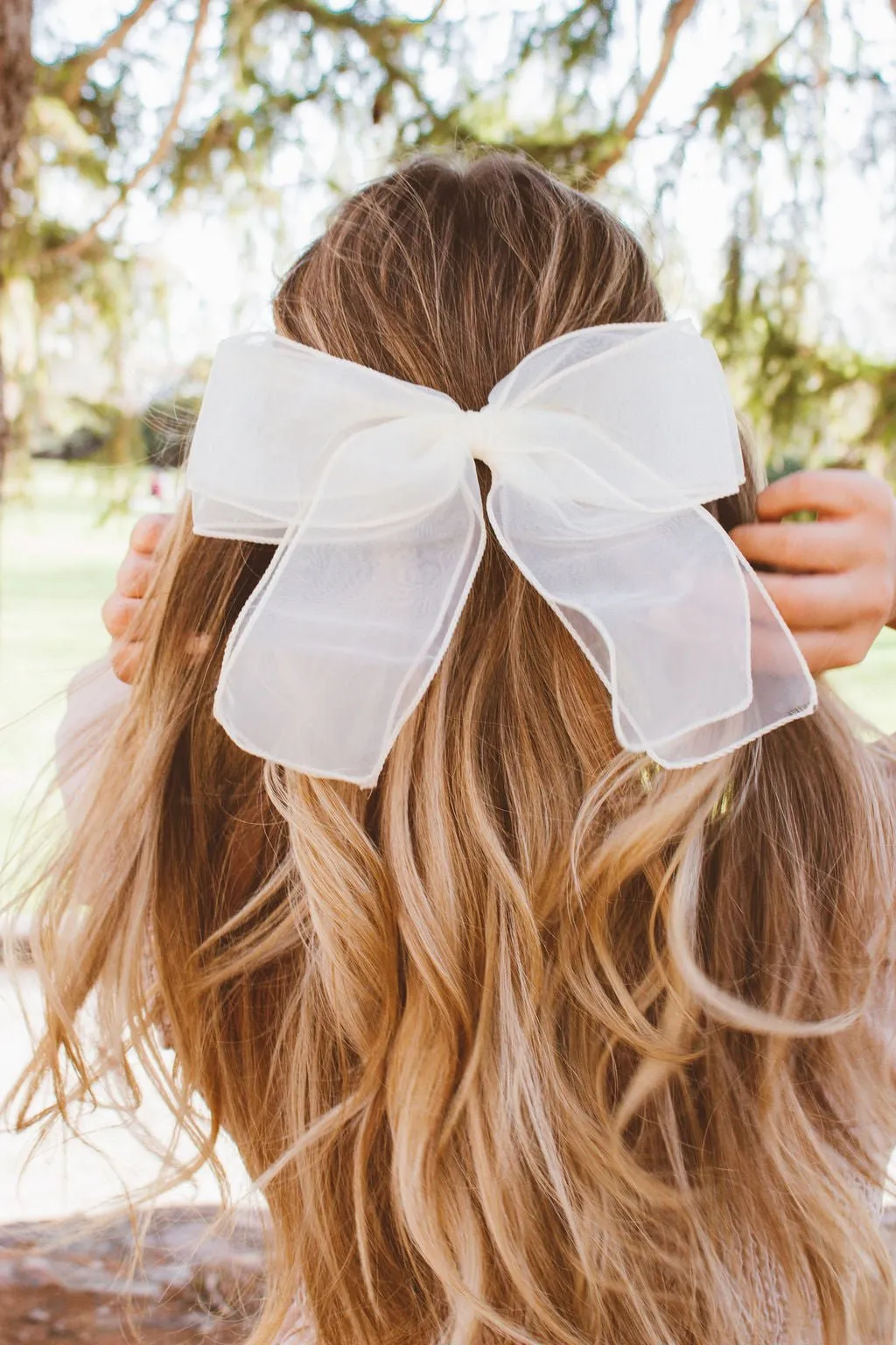 Juliette Cream Bow Barrette