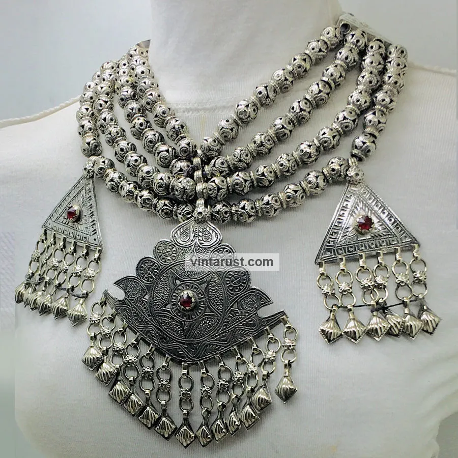 Metal Beaded Necklace With Dangling Pendants