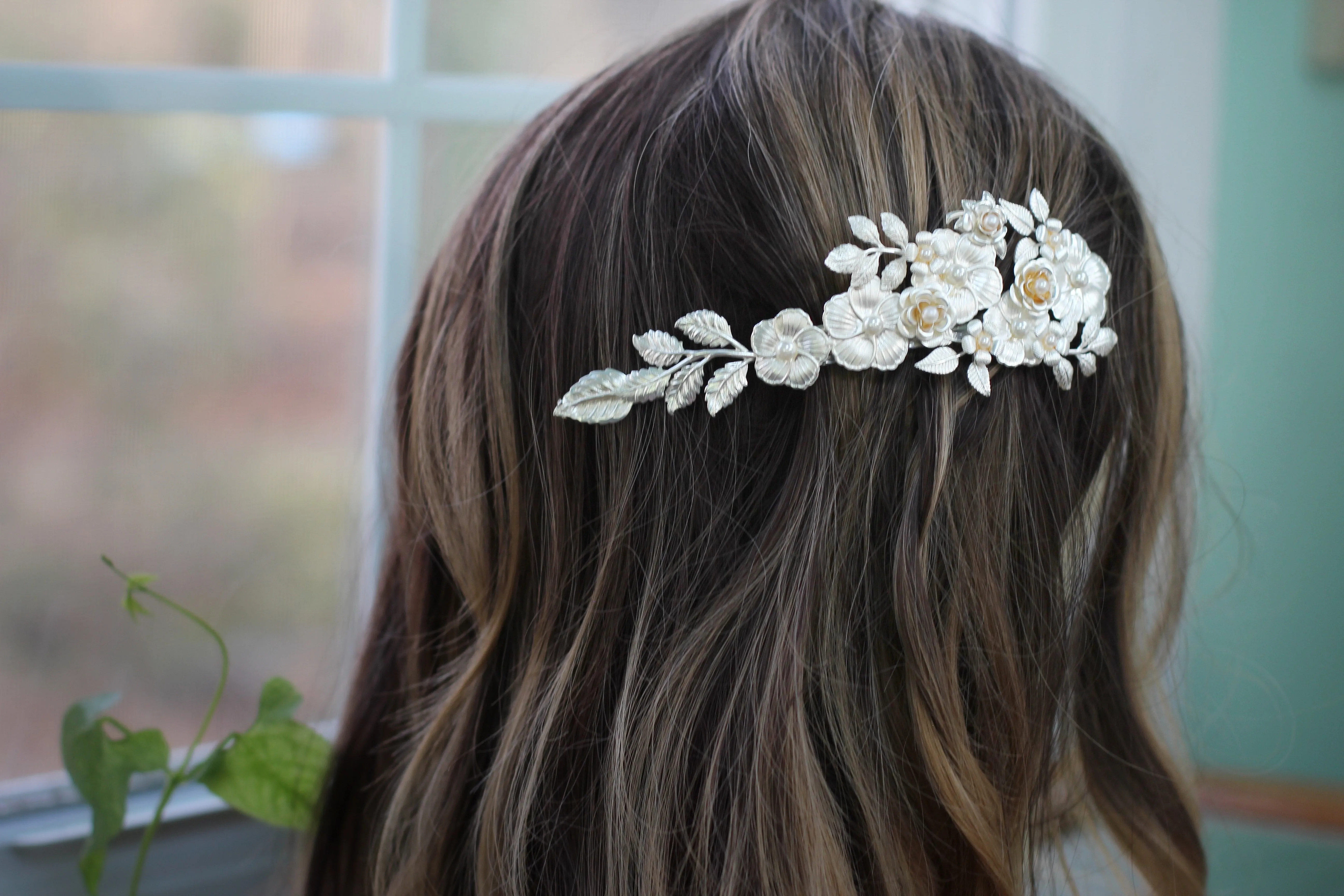 Preorder * Aurora Floral Barrette