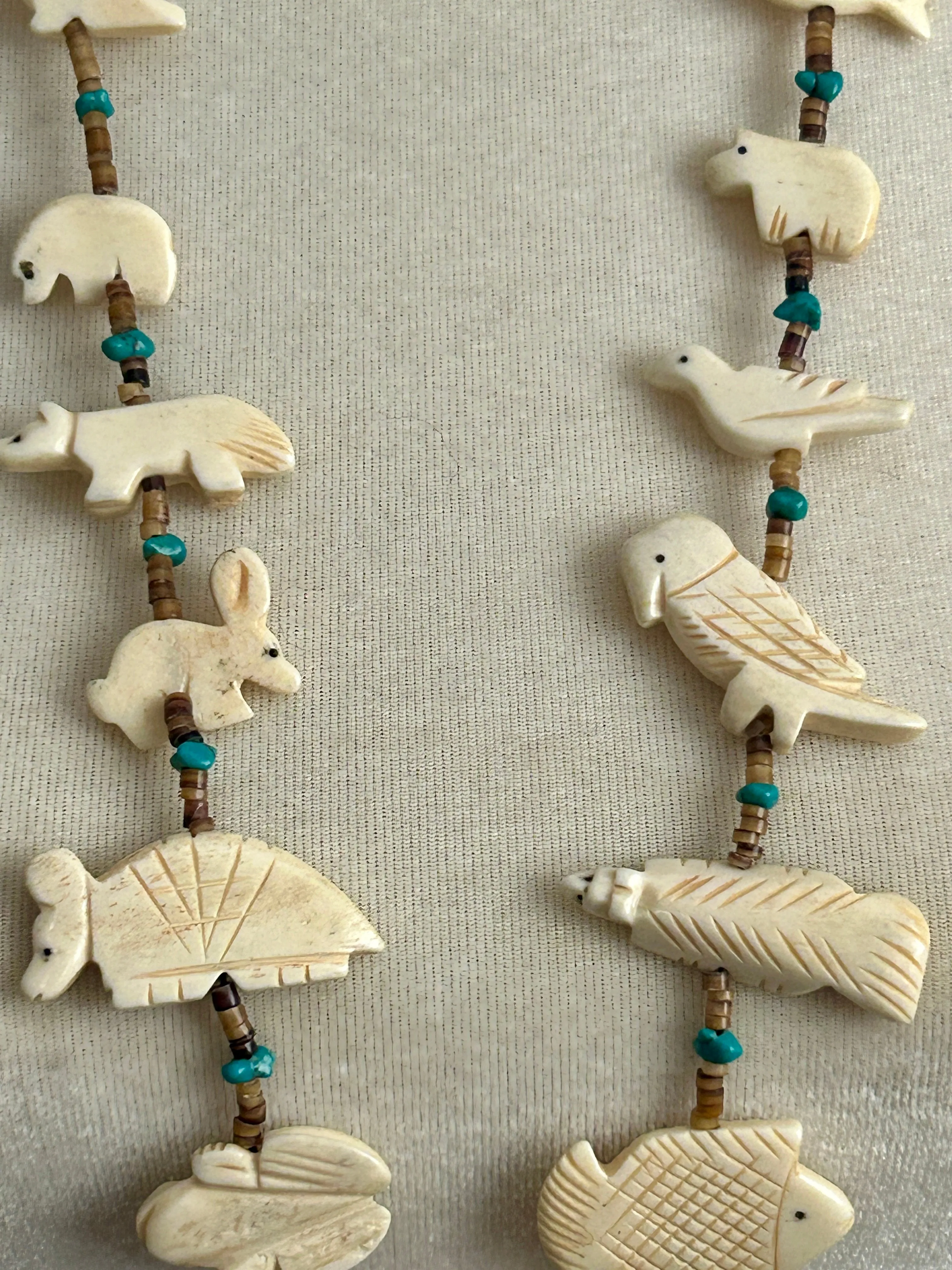 Silver Tone Turquoise Heishi Carved Animal Style Fetish Necklace