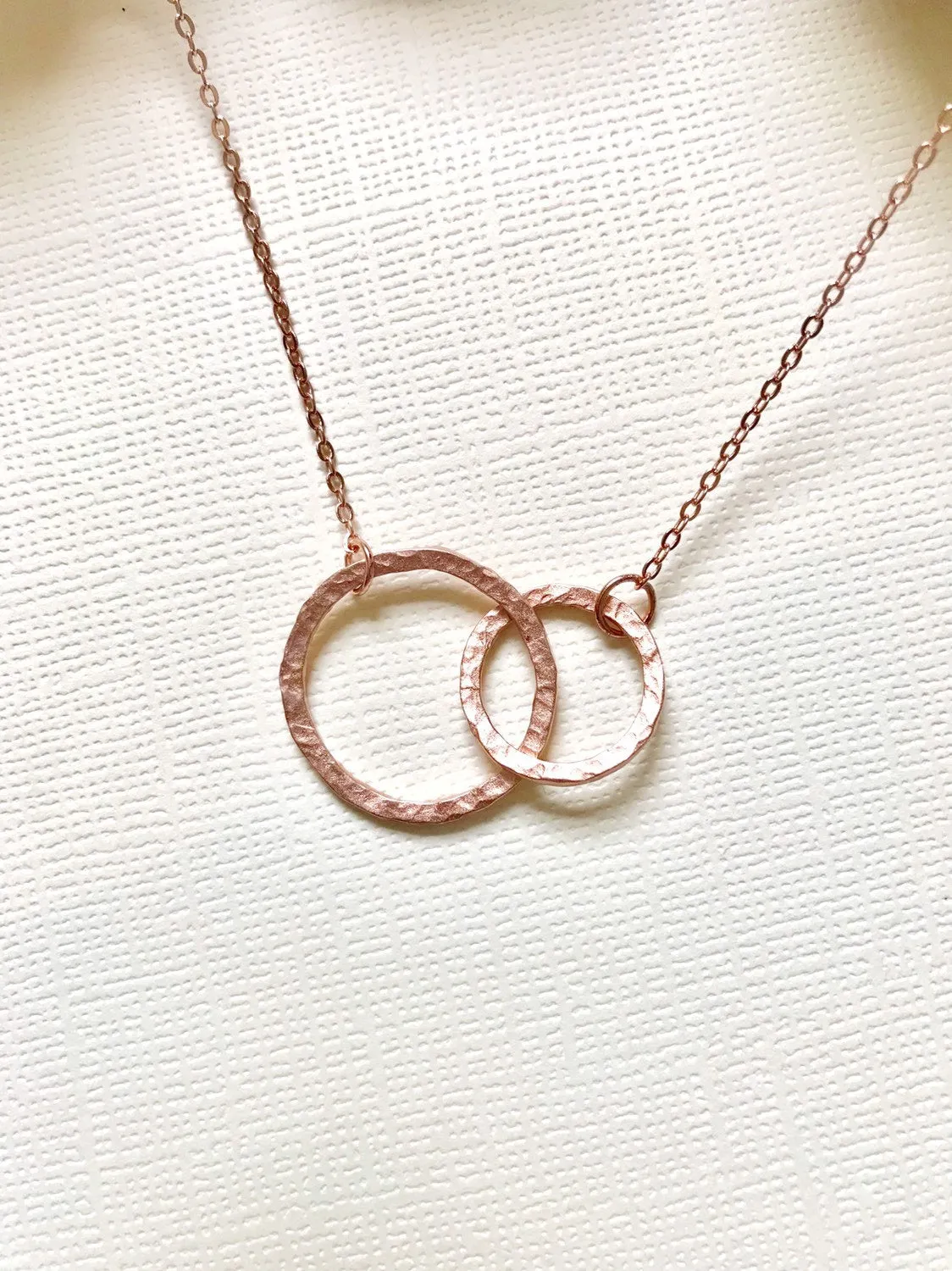 Sterling Silver double circle necklace, Interlocking circle necklace, interlocking necklace, mother gifts, Entwined Ring Necklace, Couple