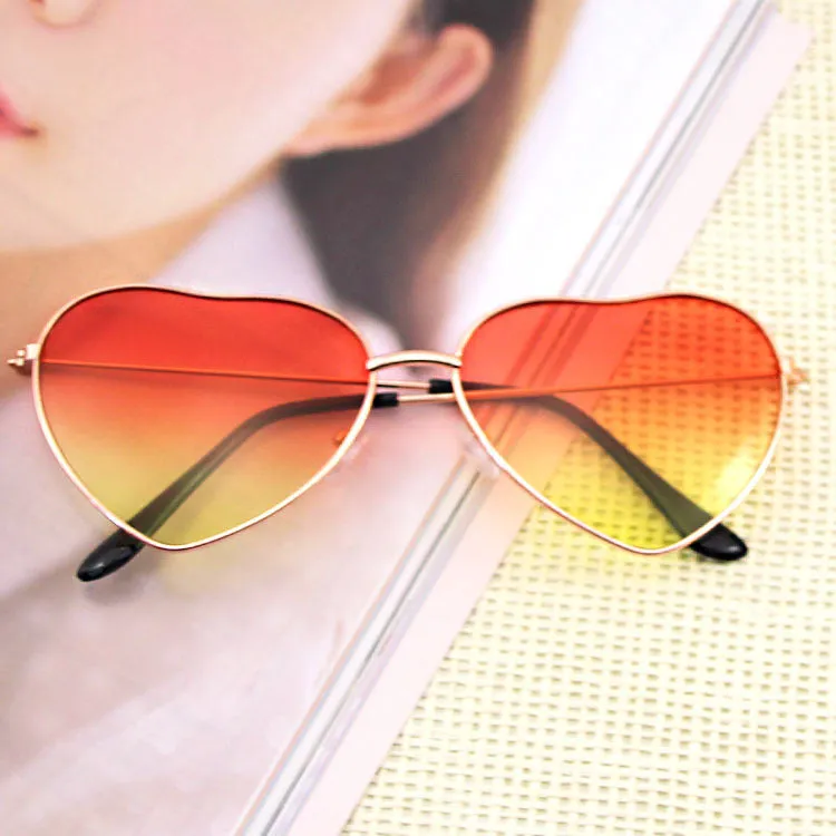 Sunglasses Classic Retro Metal Heart Fashion UV Protection Sun Glasses