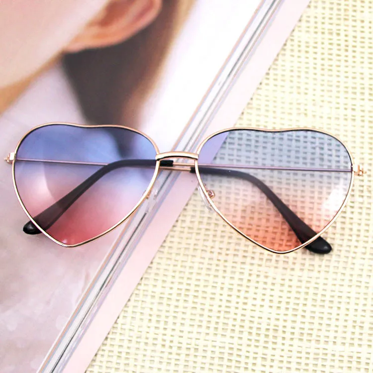 Sunglasses Classic Retro Metal Heart Fashion UV Protection Sun Glasses