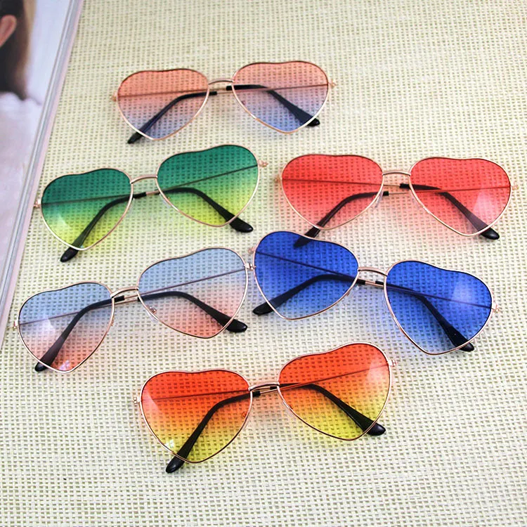 Sunglasses Classic Retro Metal Heart Fashion UV Protection Sun Glasses