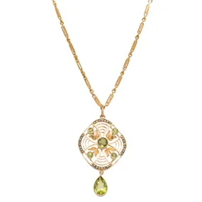 Vintage 10ct Yellow Gold Peridot & Seed Pearl Pendant