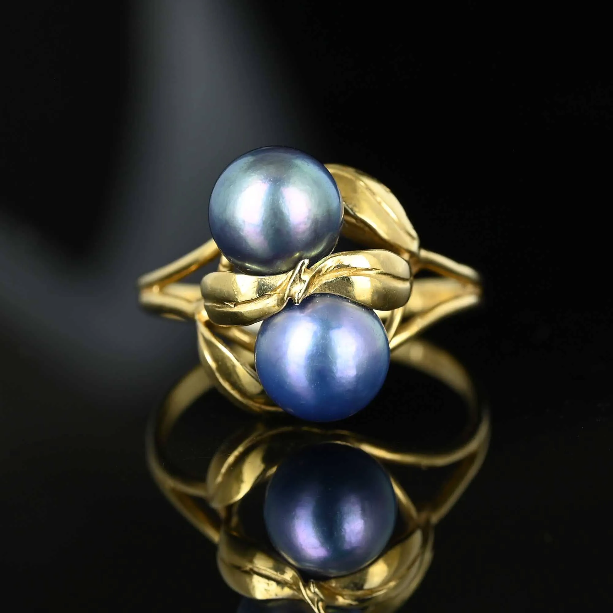 Vintage 14K Gold Gray Pearl Leaf Cocktail Ring