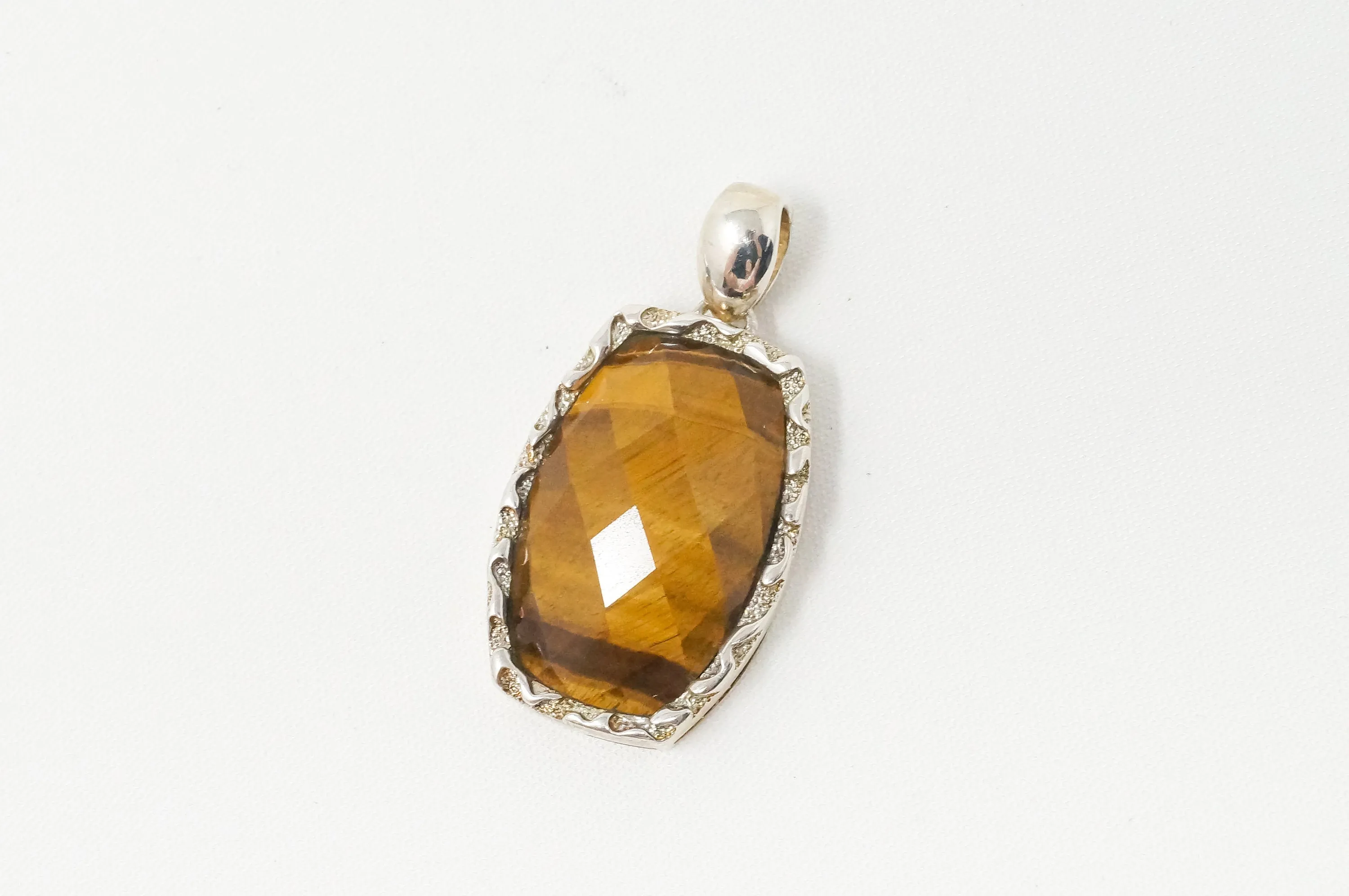 Vintage Large Tiger Eye Southwestern Sterling Silver Necklace Pendant