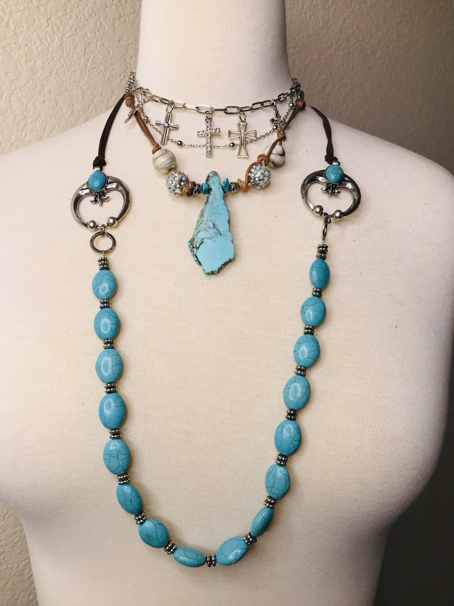 Willow Moon Turquoise Beaded Necklace